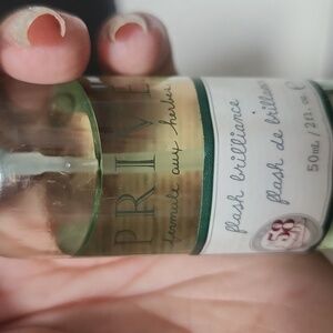 Prive #58 Flash Brilliance herbal blend hair spray